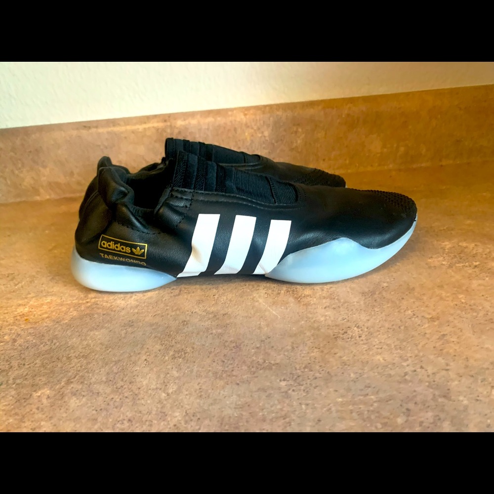Adidas taekwondo shoes size 7.5